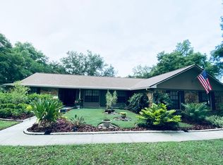 905 Arrowhead Ln, Brandon, FL 33511