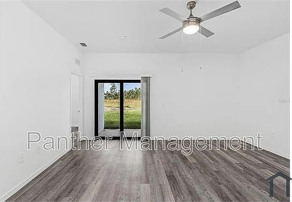 3rd image of 613 SE 9th St #613