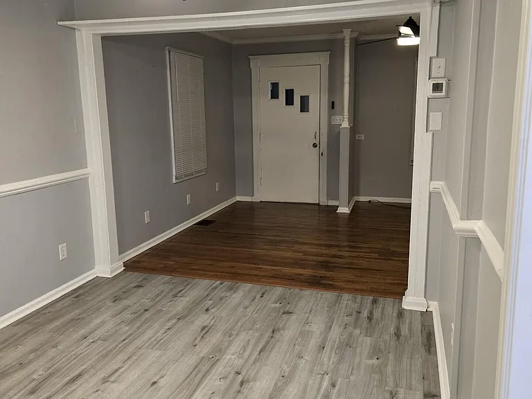 204 S Robbins Ct — Photo 16