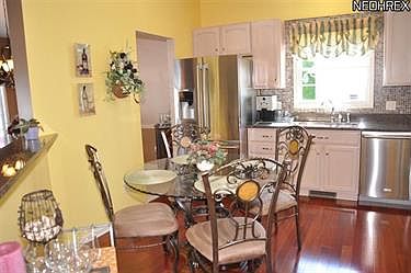 4th image of 39288 Camelot Way