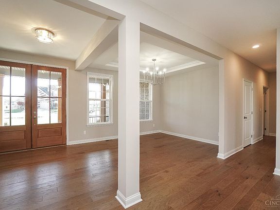 5th image of 7235 Woodberry Dr