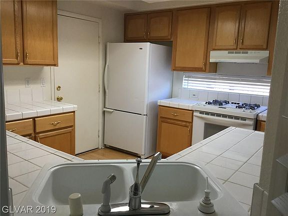 4th image of 5244 Guardian Peak St
