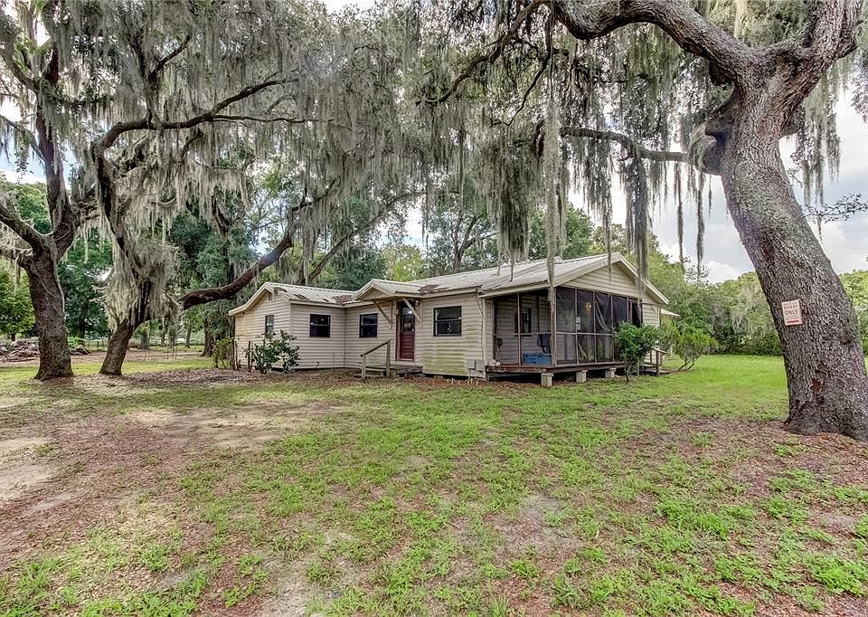1st image of 12615 THONOTOSASSA ROAD