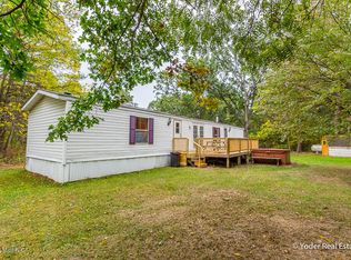 5101 E 52nd St, Newaygo, MI 49337