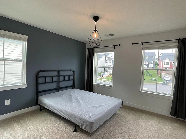 2309 Harmsworth Dr — Photo 17