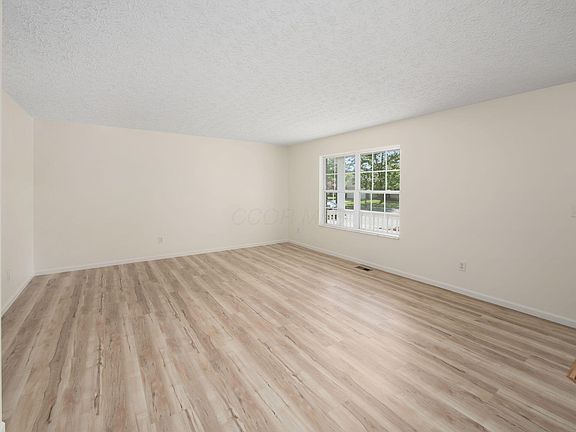 5th image of 1845 Ashburn Dr