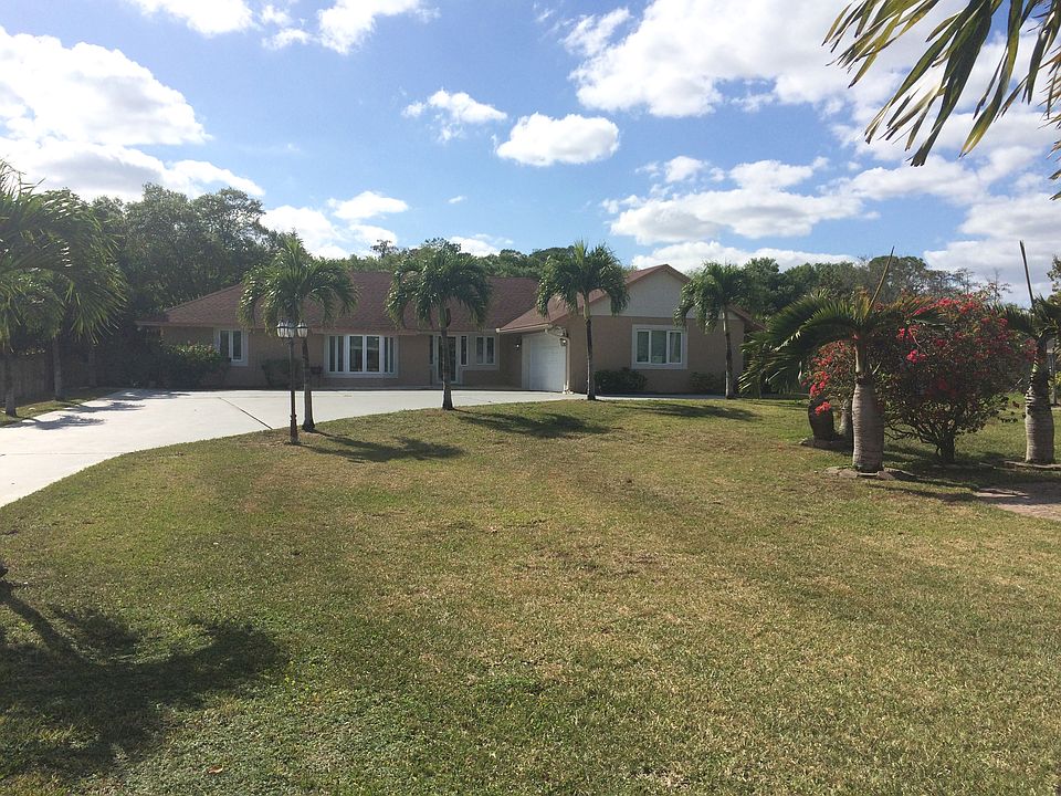 1st image of 5831 NW 80th Ter