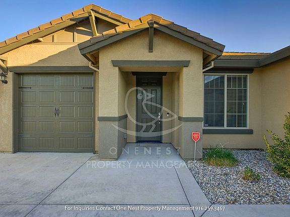 4th image of 1367 Sundance Dr