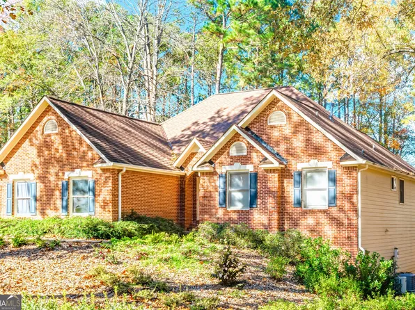 170 Amicalola Way, Jonesboro, GA 30236