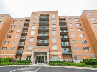 6807 N Milwaukee Ave APT 407, Niles, IL 60714