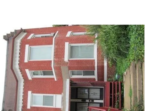 5212 Enright Ave, Saint Louis, MO 63108