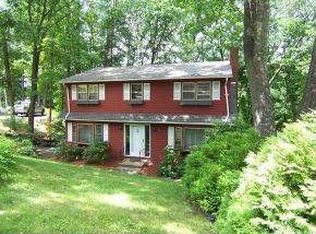 3 Warton Rd, Nashua, NH 03062