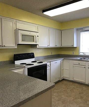 2nd image of 610 Britton Creek Dr #610