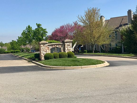 2nd image of 518 Jurich Ct