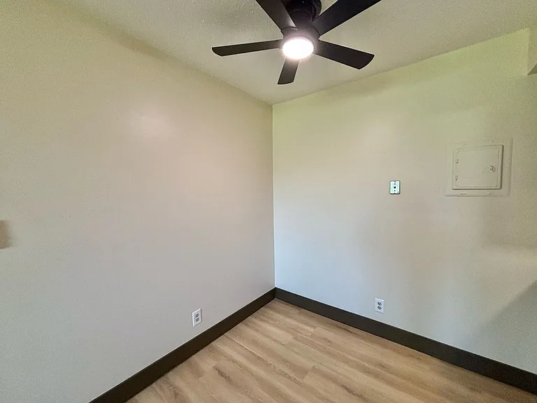 Breckenridge Davenport Apartments — Photo 111