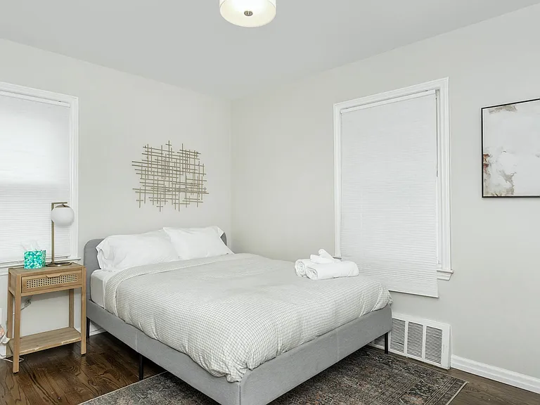 3340 Edgeworth St — Photo 13