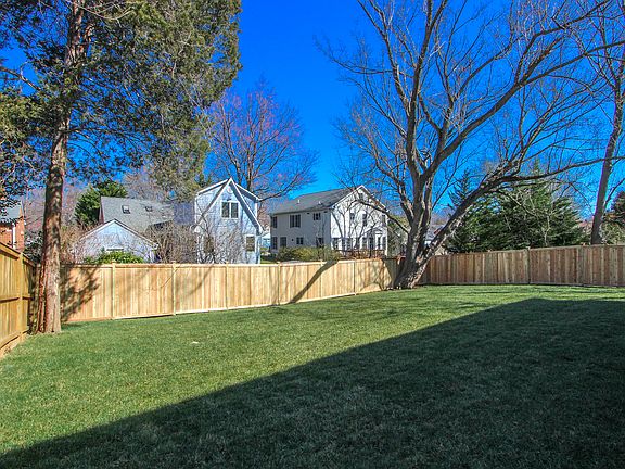 4th image of 5901 Jarvis Ln
