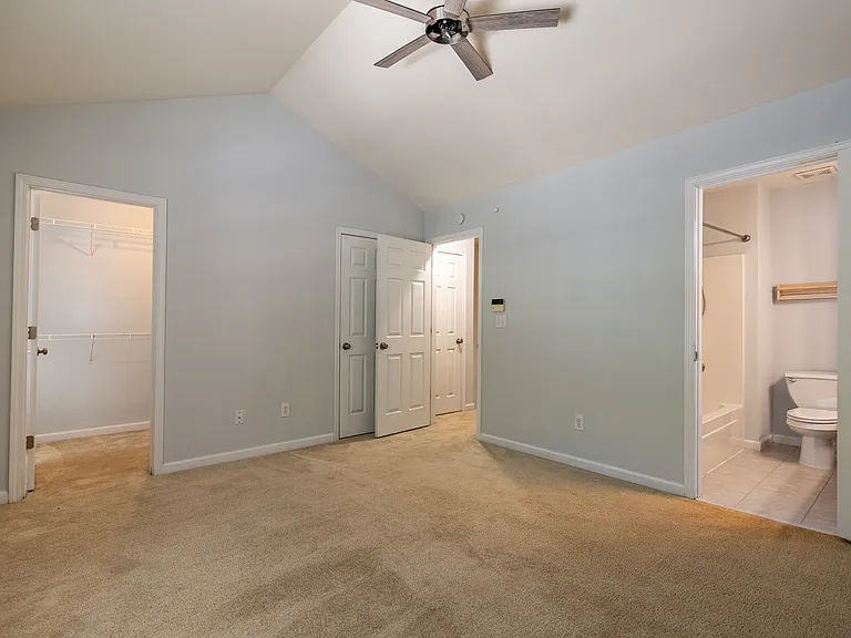 140 Galecrest Dr — Photo 12