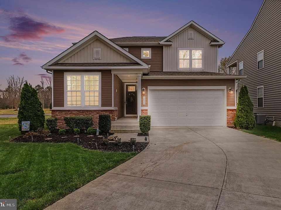 1st image of 18474 Patriot Ln