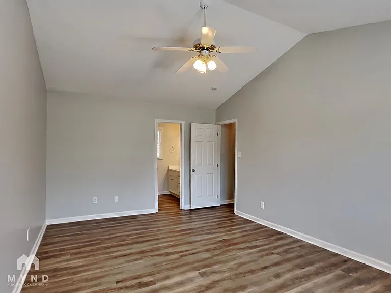 613 Jordan Ridge Ln — Photo 8