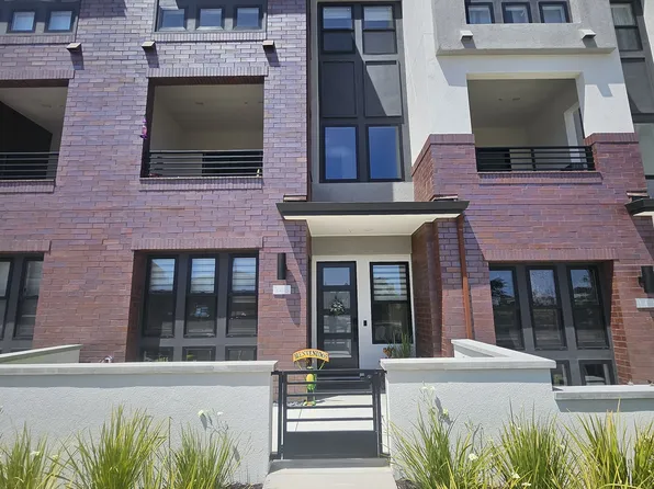 143 8th St, Marina, CA 93933