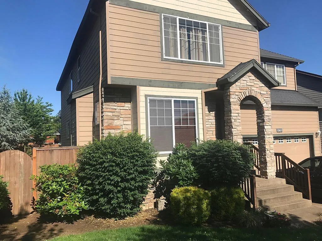 12163 SE Turley Pl photo 1