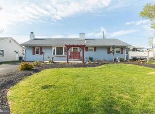 813 Glenmar Rd, Fairless Hills, PA 19030