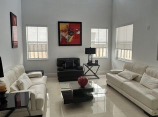 11161 NW 77th Ter, Doral, FL 33178