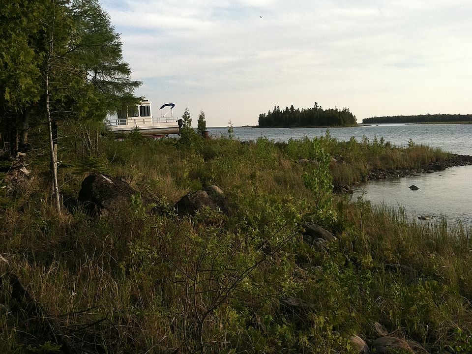 Shoreline to big Waters