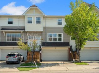 254 SW Tuscany Springs Blvd NW, Calgary, AB T3L2R6