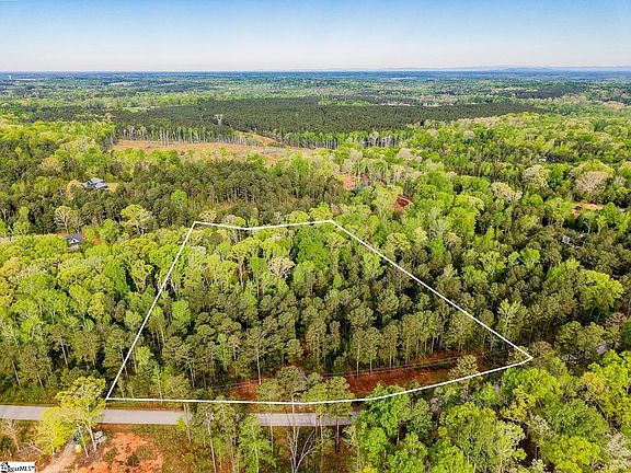 2nd image of 579 Mordeci Mountain Rd