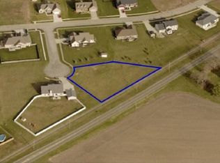 1230 Buck Ct, Circleville, OH 43113