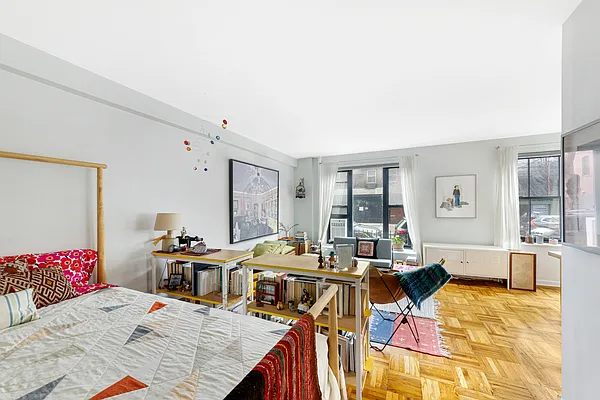 Sold by Compass | media 3