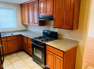 1004 Appian Way, El Sobrante, CA 94803