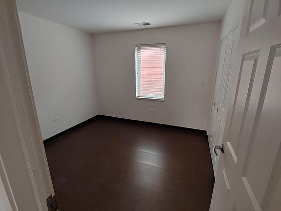 4th image of 132 N 13th Ave #A