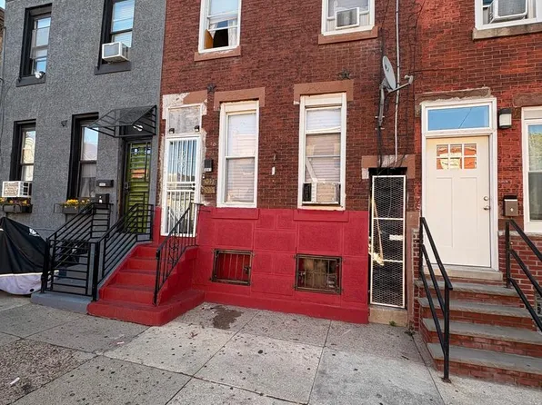 3041 D St, Philadelphia, PA 19134