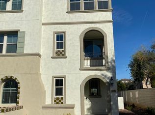 2794 S Harmony Ave, Gilbert, AZ 85295