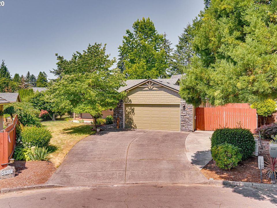 1st image of 8310 NE Meadows Ct