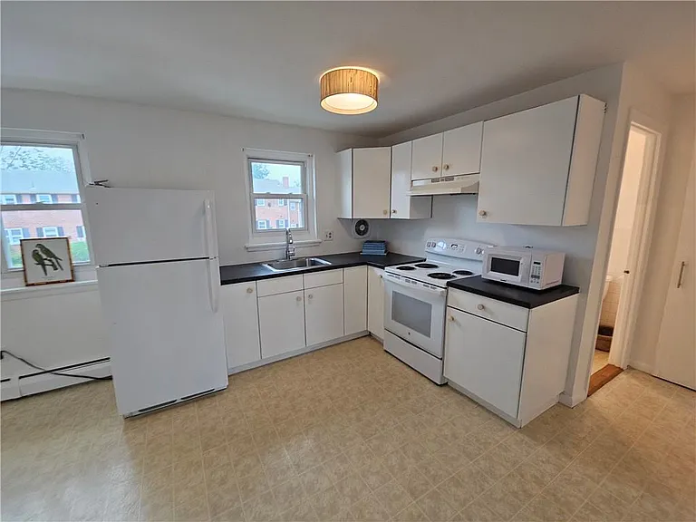 70 Carroll Ave #1004 — Photo 33