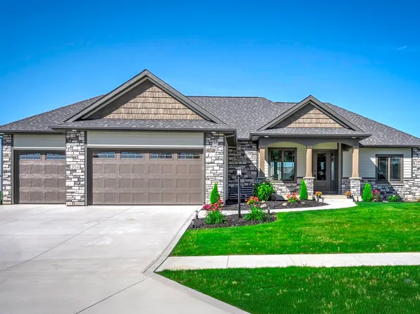 554 Sandringham Pass, Fort Wayne, IN 46845