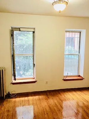 Rented by Warren T Real Estate Corp. | media 39