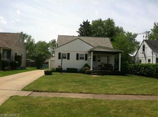 1504 Maple Dr, Lorain, OH