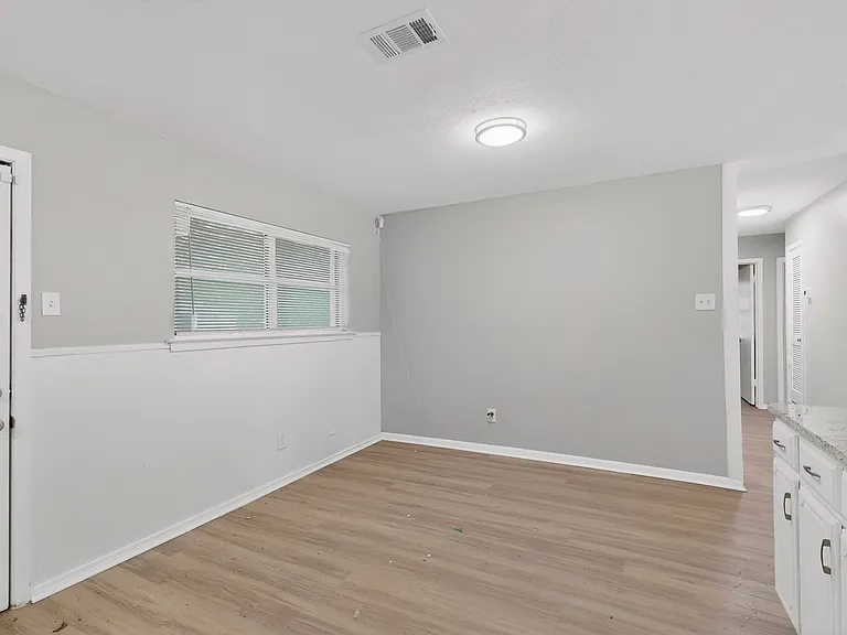 6601 Avalon Dr — Photo 7