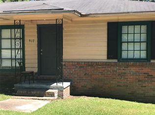 917 Gulf Terra Ct, Mobile, AL 36605