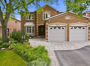 1472 Livery Ln, Oakville, ON L6M2Y8
