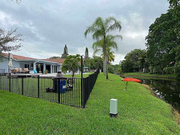 5th image of 3791 NW 100th Ave