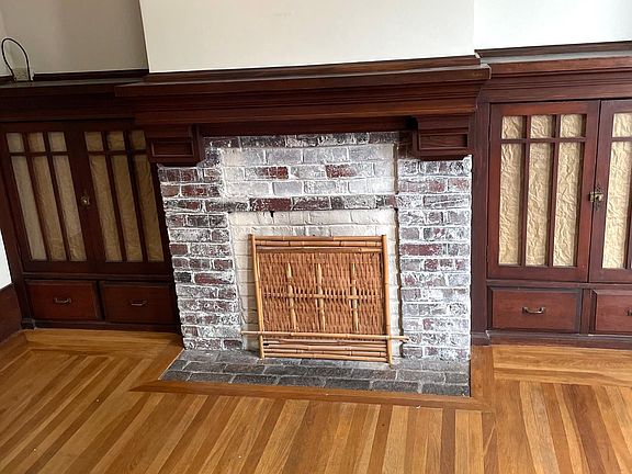 2nd image of 1420 Polk St APT 3