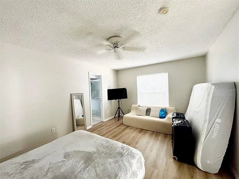 1509 Indian Oaks Trl — Photo 22