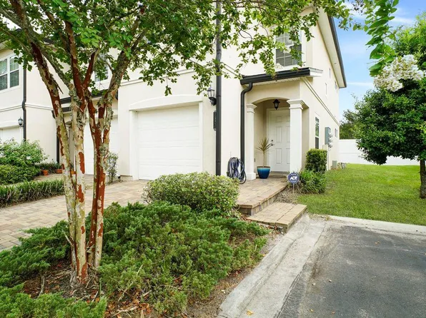 11331 Estancia Villa Cir #401, Jacksonville, FL 32246
