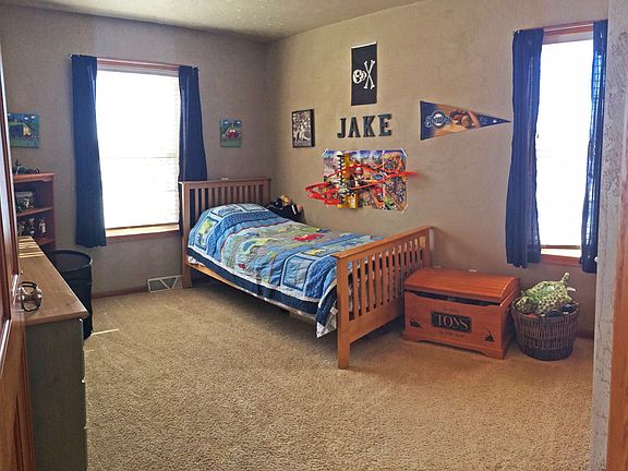 5th image of 319 Dakota Lee Way